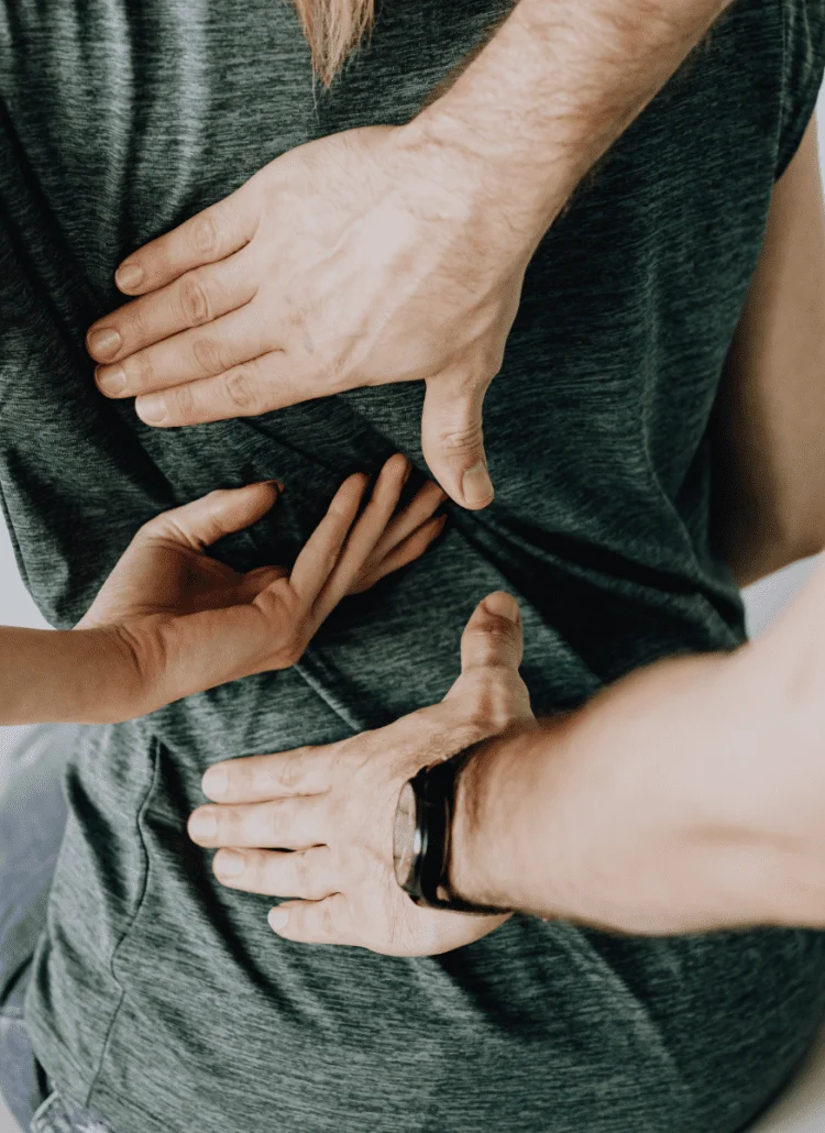 woman-receiving-chiropractic-care-for-fibromyalgia
