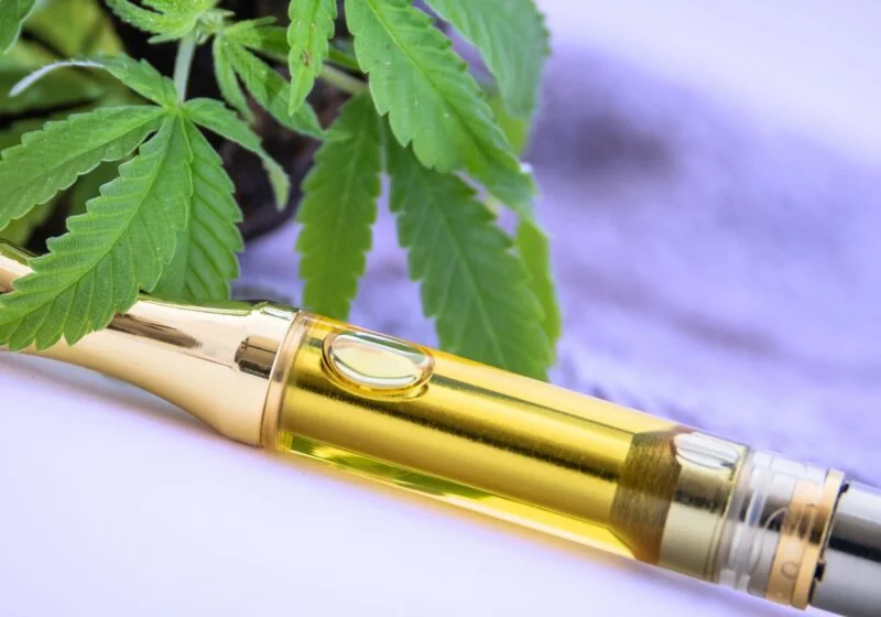understanding the difference between cbd vape cartridges and flower