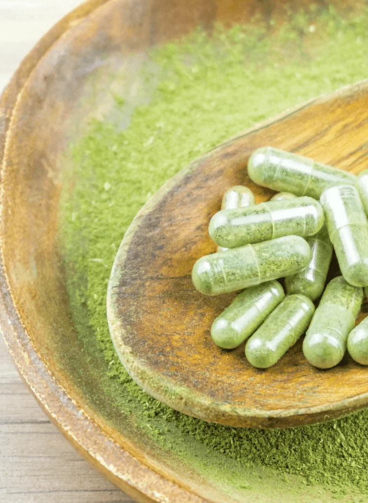 kratom pills and kratom powder can help ease addiction and withdrawal symptoms