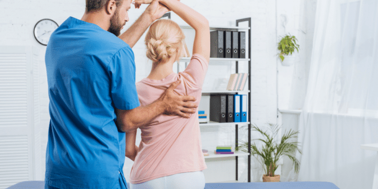 chiropractic adjustments help pinched nerves in back